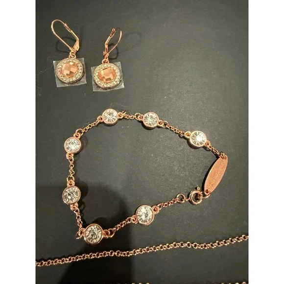 Rose Gold Tone Crystal Jewelry Set – Necklace, Bracelet & Earrings - Picture 3 of 5